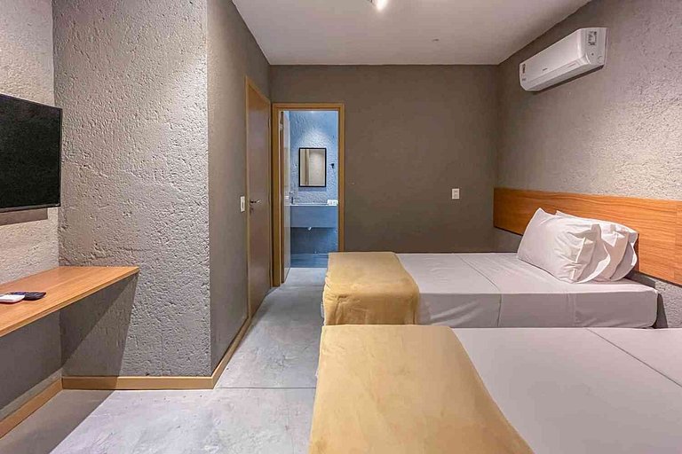 Casa Beverly Hills Pysá 02 Milagres - Hosti