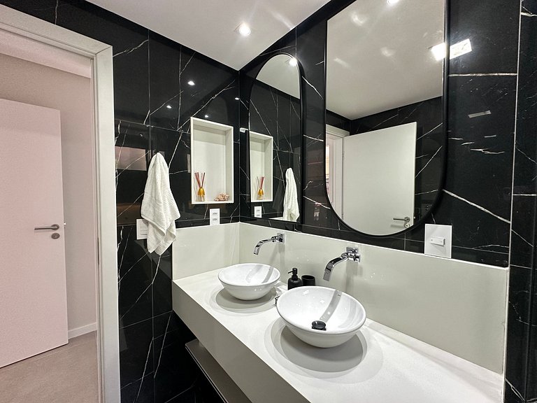 Grand Lux House Barra São Miguel -Hosti