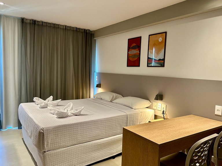 RN Studio 618 - Hosti