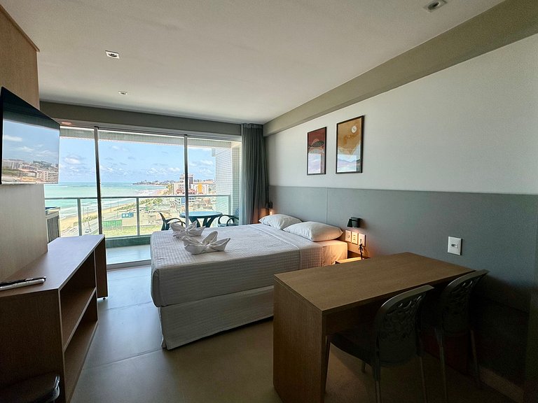 RN Studio 618 - Hosti