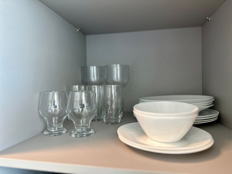 RN Studio 618 - Hosti