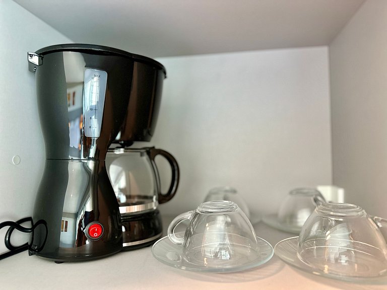 RN Studio 618 - Hosti