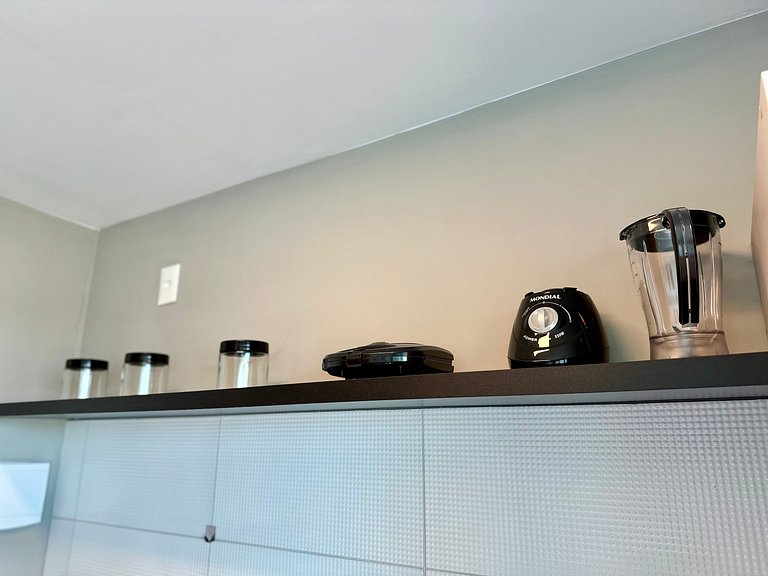 RN Studio 618 - Hosti