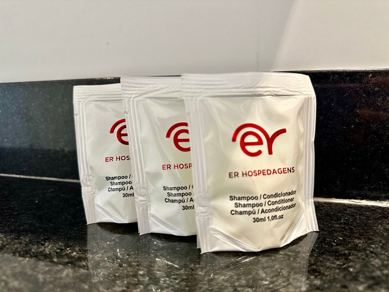 RN Studio 618 - Hosti