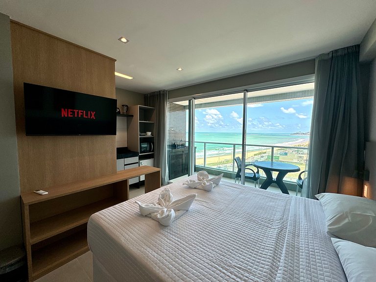 RN Studio 618 - Hosti